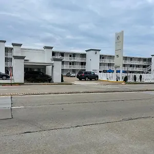Oceans 2700 Virginia Beach